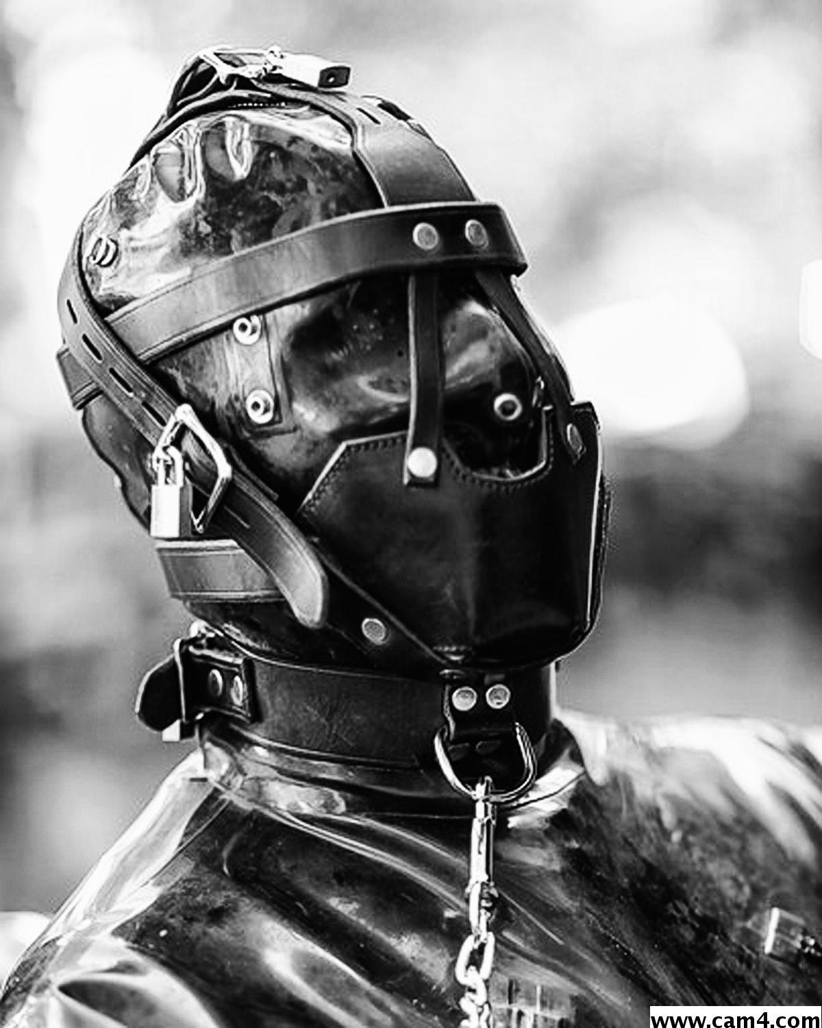 kinkbikerlad live from United Kingdom