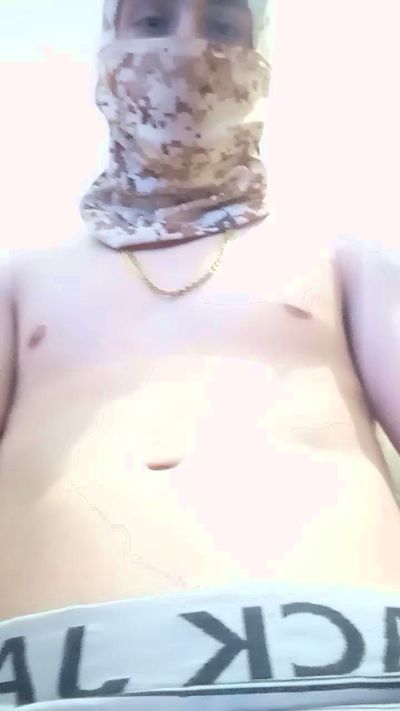 levisanhot live from Brazil