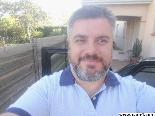 loulou999999 live from France