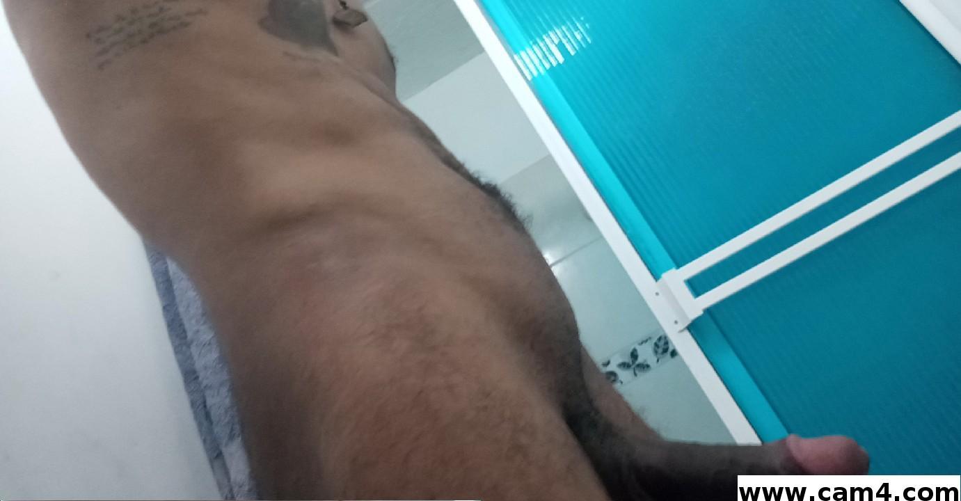 luis3204 live from Peru