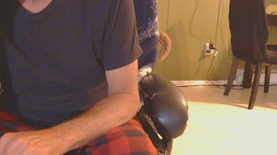 mapleman35 live from Canada