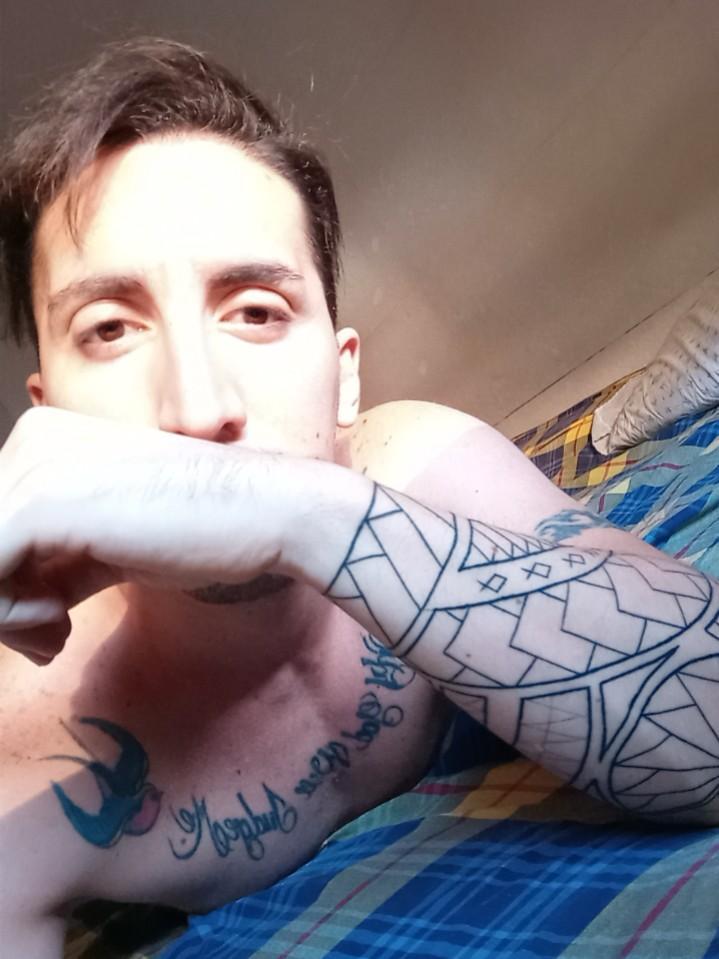 massimilian9hot live from Italy