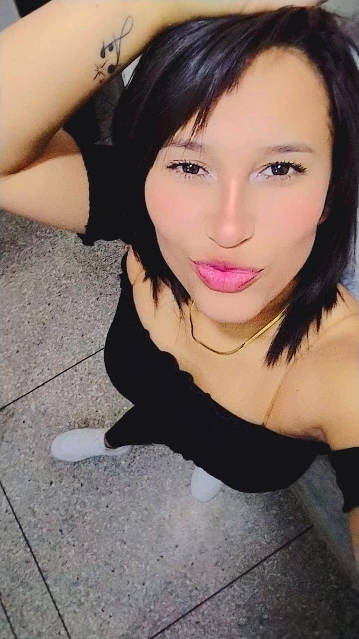 melissalasaluda live from Colombia