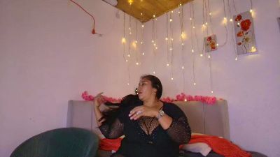 milf_latinn live from Colombia