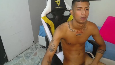 nando_col_ live from Colombia