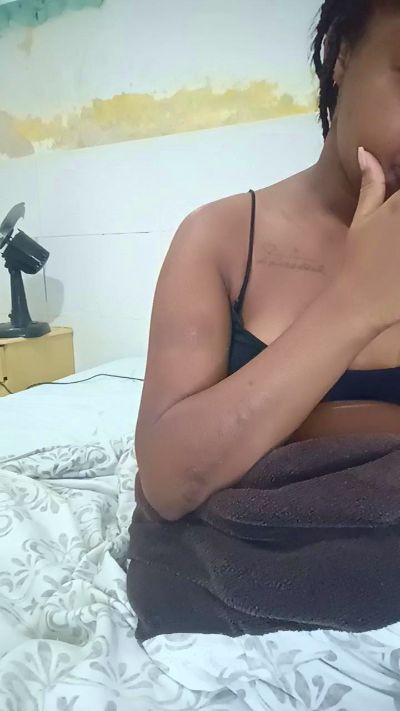 nanynegraa live from Brazil