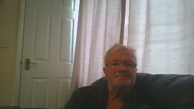 natsku222 live from United Kingdom