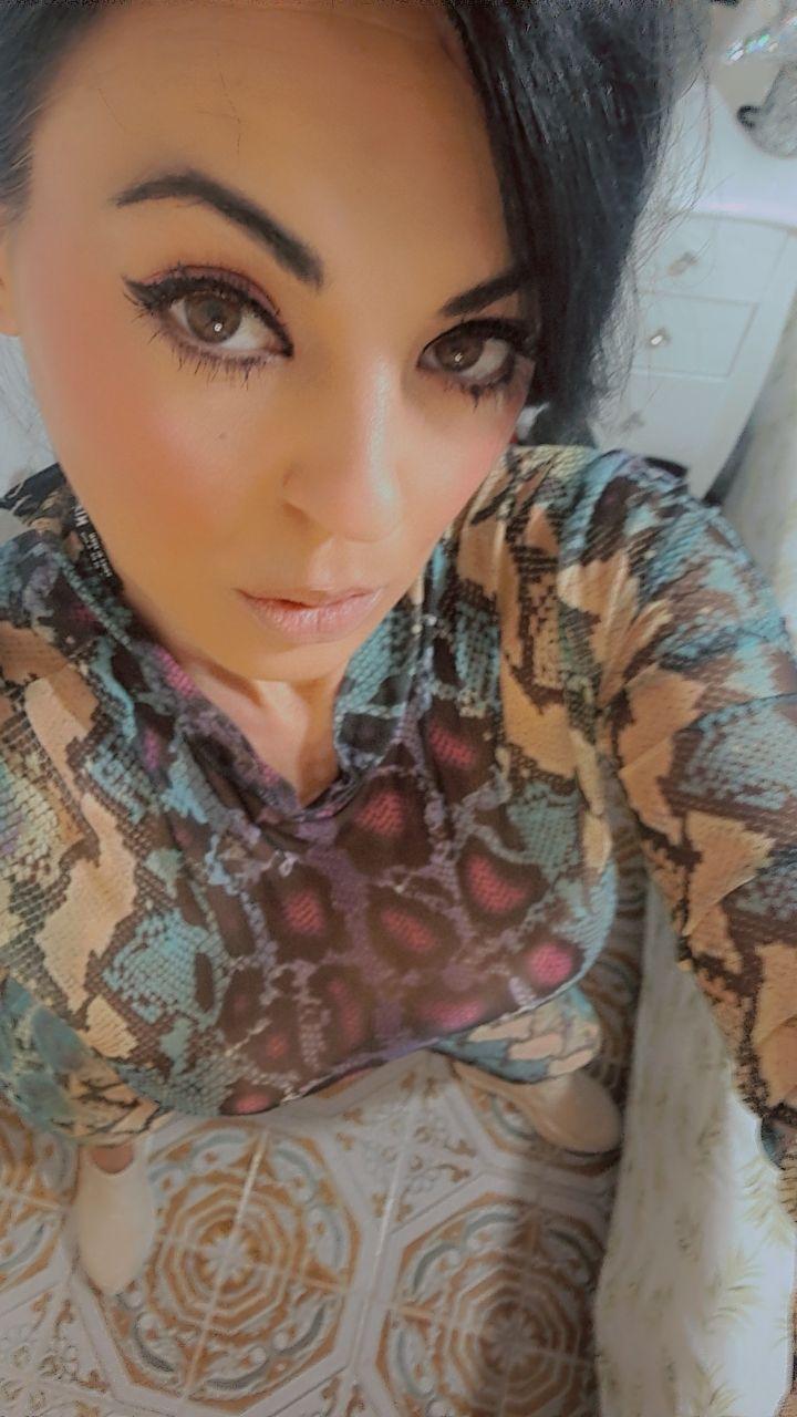 nicol_hot30 live from Spain