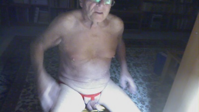 nudistgayoldie live from Germany