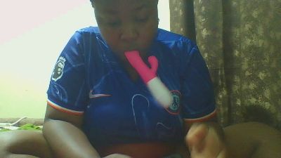 prettynasty8 live from Kenya
