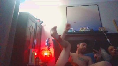 redlover6 live from Australia