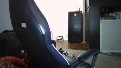 robert1774 live from United States