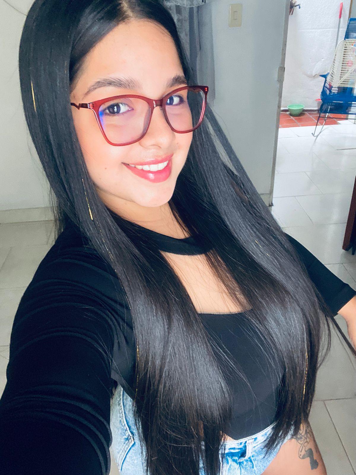 sabrinasaenzz live from United States