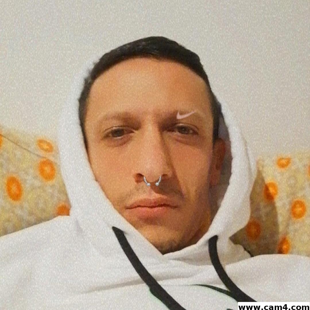 salvatore886 live from Italy