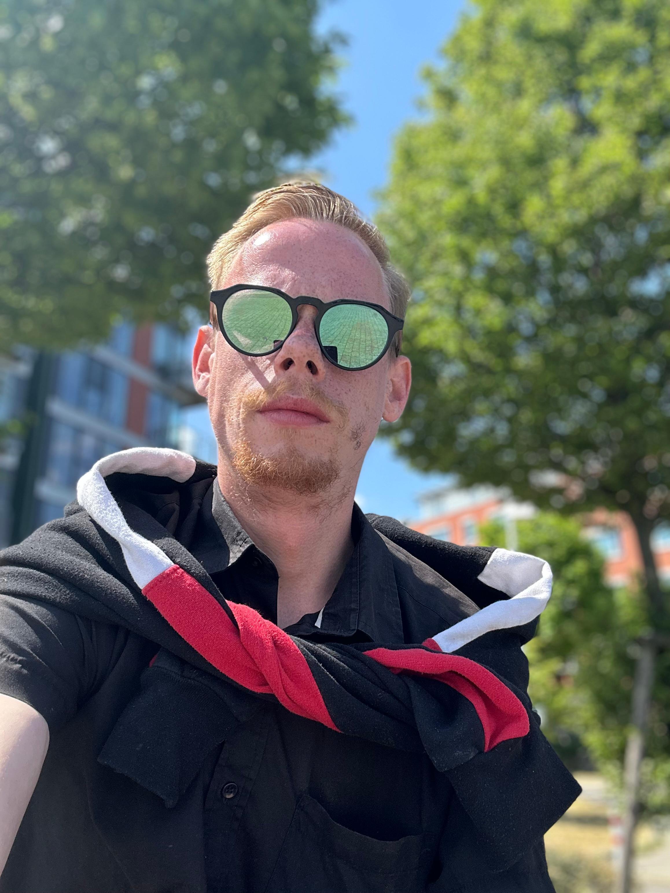 schmitti27xxx live from Germany