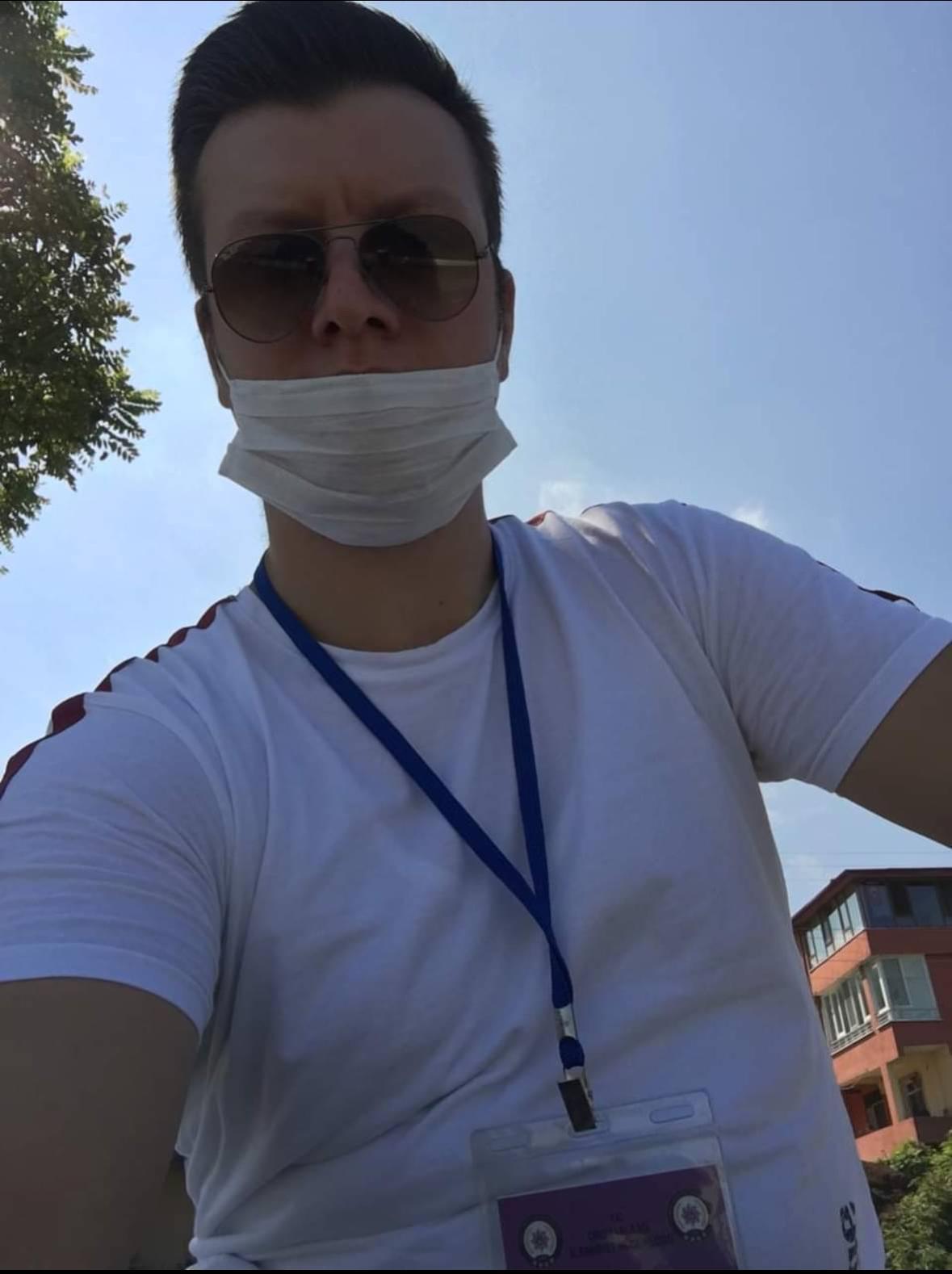 selambaby61 live from Netherlands