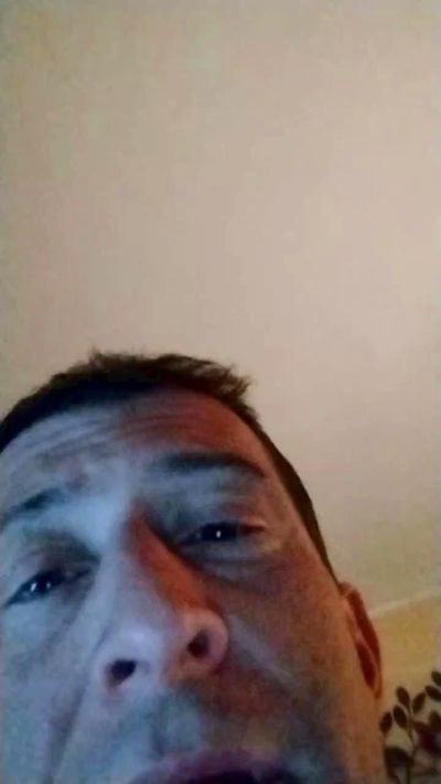 sexiboi85 live from United States