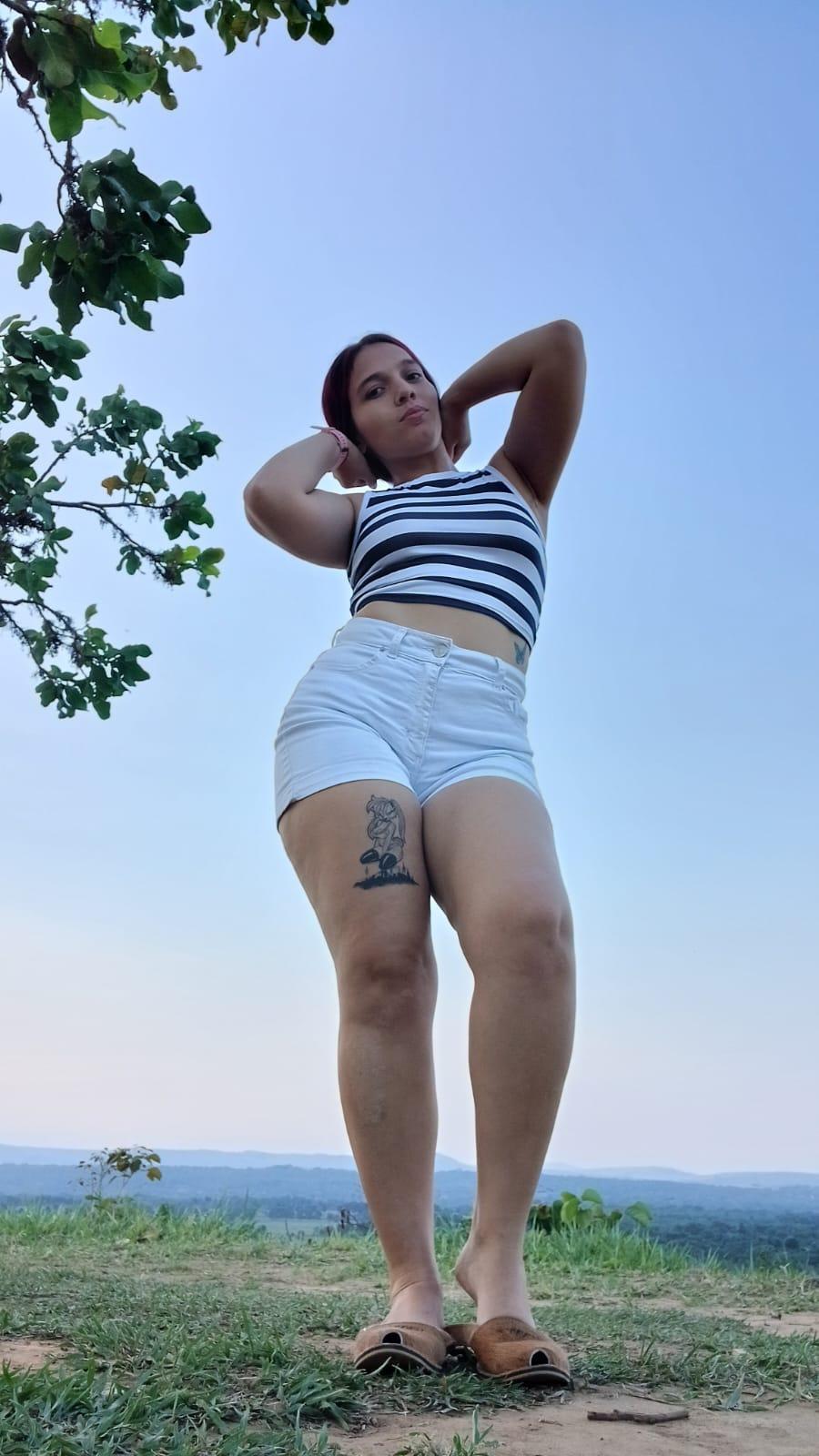 sgril368 live from Colombia