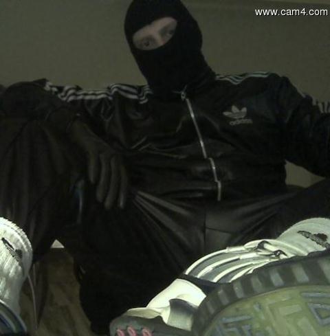 sneaksnrub live from Germany