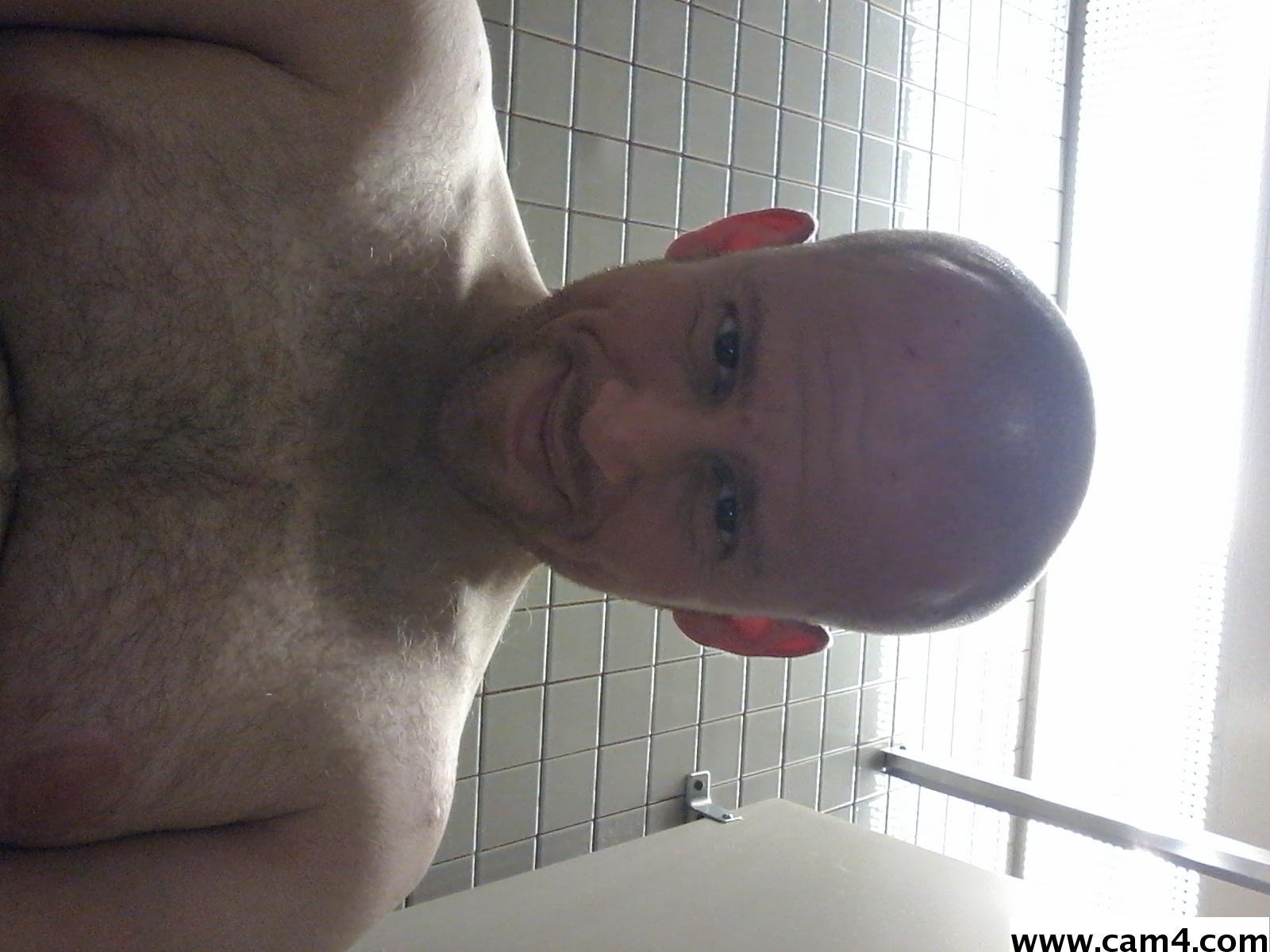 studben21 live from United States