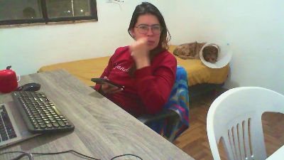 sweetredhota live from Italy