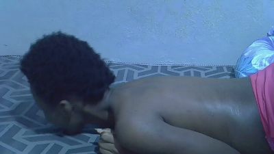tamara_shaniz live from Kenya