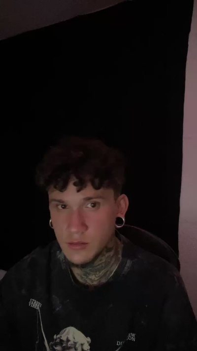 tom_to1 live from Brazil