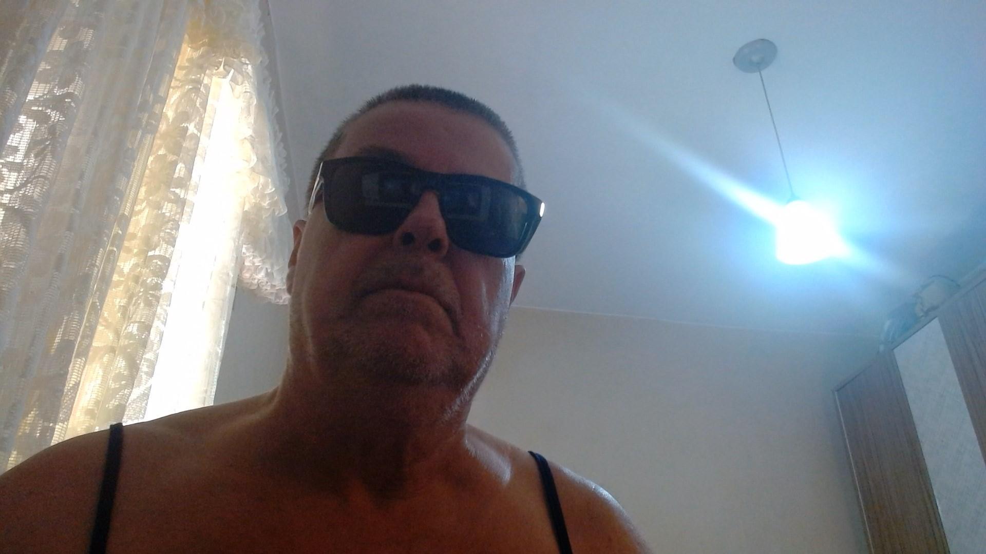 tweetyvcom live from Brazil