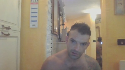 ultrashot live from Italy
