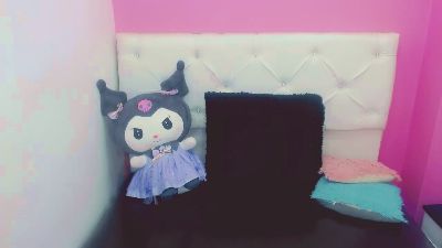 x_daniela_x live from Colombia