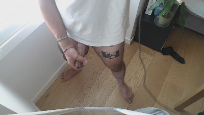 xxx_milo_xxx live from Italy
