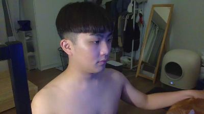 yao69mm live from Taiwan