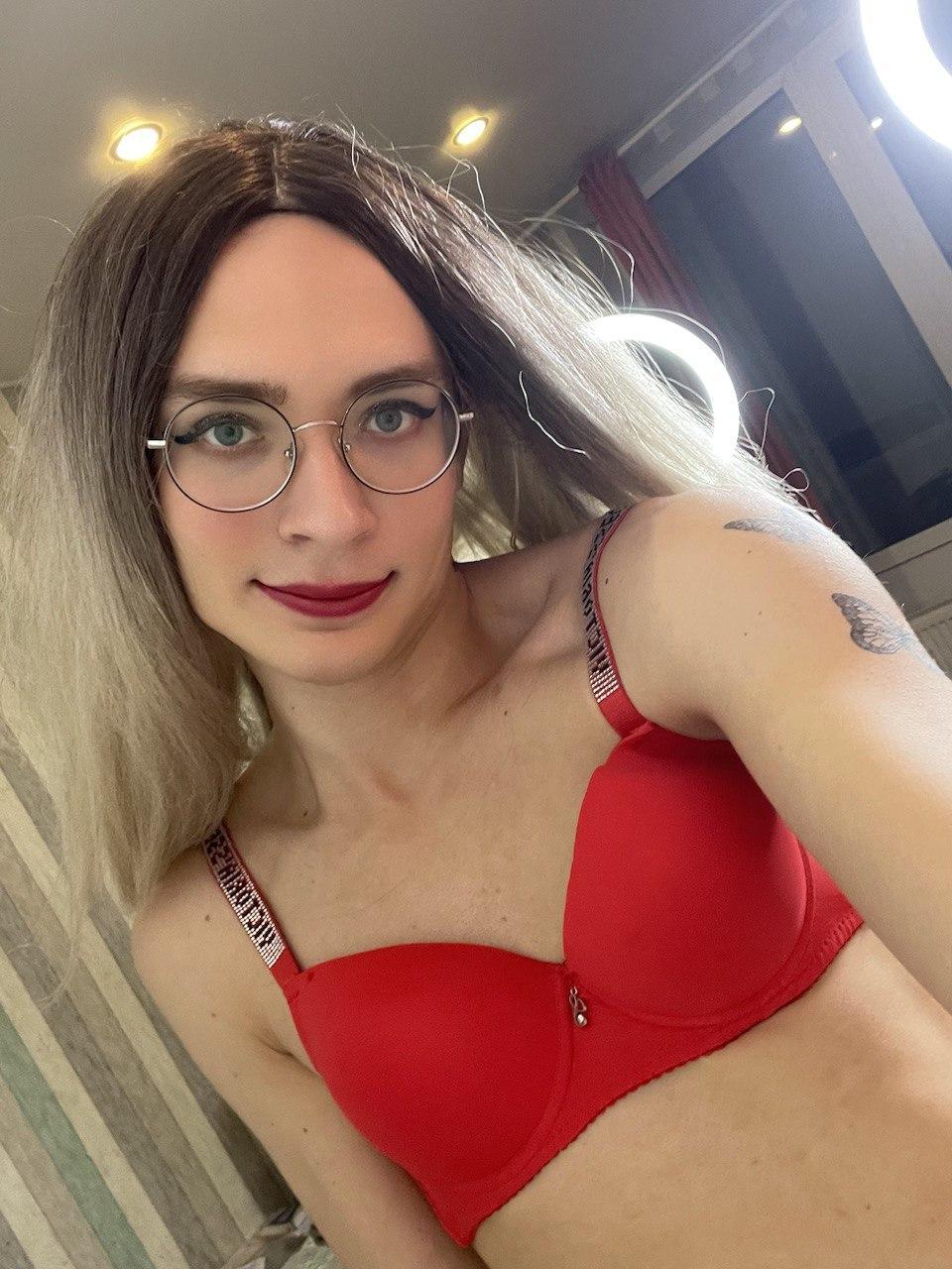 your_hotcutie live from Croatia